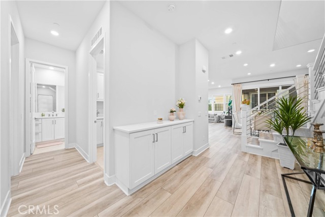 Detail Gallery Image 8 of 46 For 119 Glance, Irvine,  CA 92618 - 3 Beds | 2/1 Baths