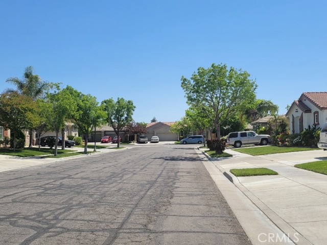 Detail Gallery Image 6 of 59 For 511 Milano Ct, Los Banos,  CA 93635 - 4 Beds | 2/1 Baths