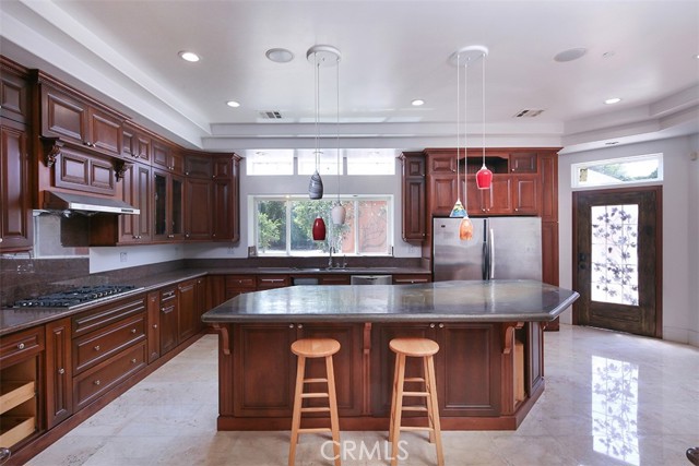 801 S Michillinda Avenue, Pasadena CA: https://media.crmls.org/medias/ff205b4b-0ee0-4aea-83bf-add351eb6017.jpg