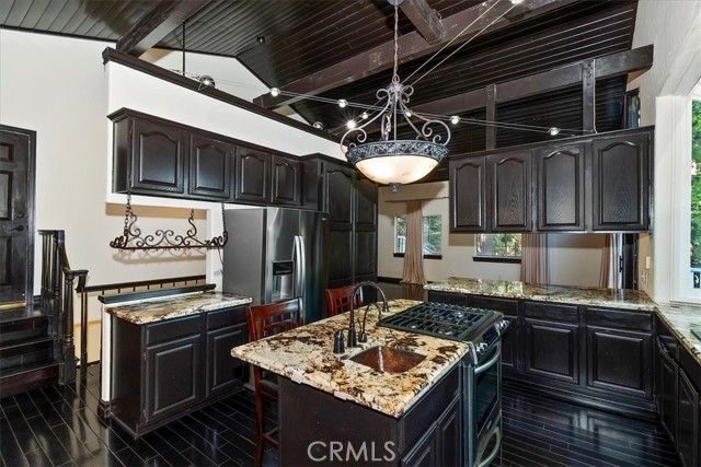 Detail Gallery Image 16 of 42 For 24048 Altdorf, Crestline,  CA 92325 - 3 Beds | 3/1 Baths