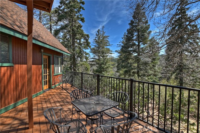 Detail Gallery Image 14 of 47 For 26285 Augusta Dr, Lake Arrowhead,  CA 92352 - 2 Beds | 1/1 Baths