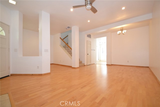 Detail Gallery Image 4 of 22 For 2615 Plaza Del Amo #636,  Torrance,  CA 90503 - 2 Beds | 2/1 Baths