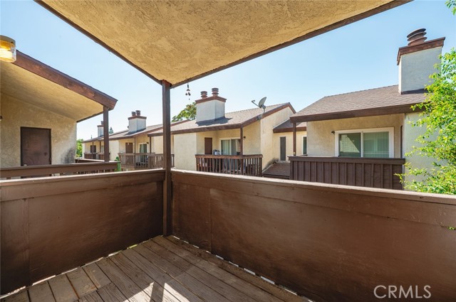 Second-floor Balcony
