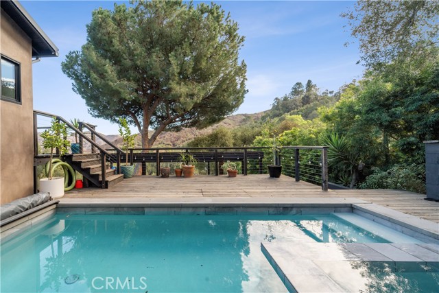 19778 Grand View Drive, Topanga CA: https://media.crmls.org/medias/ff2330f5-710d-45e8-9e86-08b1c0194494.jpg