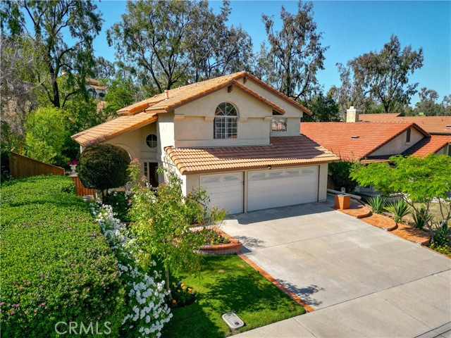 Detail Gallery Image 3 of 59 For 23959 Creekwood Dr, Moreno Valley,  CA 92557 - 4 Beds | 2/1 Baths