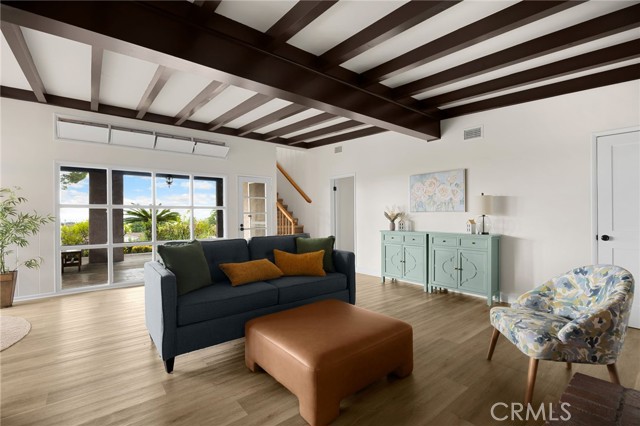 Detail Gallery Image 5 of 24 For 404 Cannon Ln, Fullerton,  CA 92831 - 3 Beds | 2/1 Baths