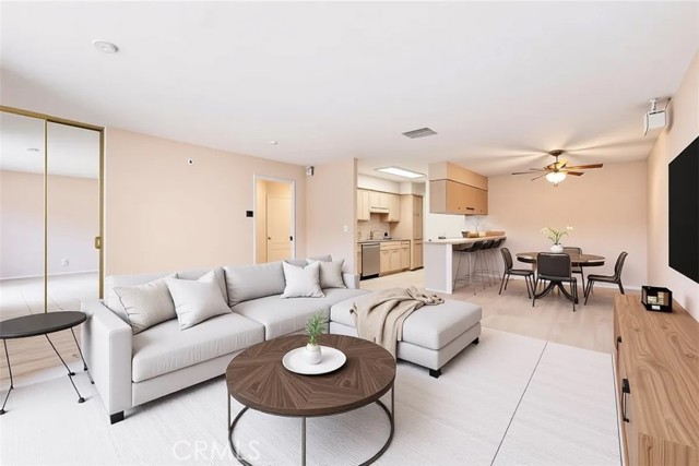 23401 Via San Miguel, Aliso Viejo CA: https://media.crmls.org/medias/ff2401d1-8a19-4795-bfbf-e1c6f5dbef1a.jpg
