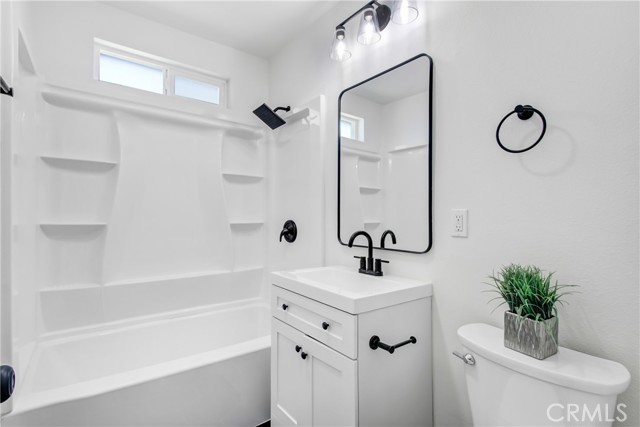 7636 Elm Street, San Bernardino CA: https://media.crmls.org/medias/ff2513e0-5032-4794-ab9f-e27f63ef0a26.jpg