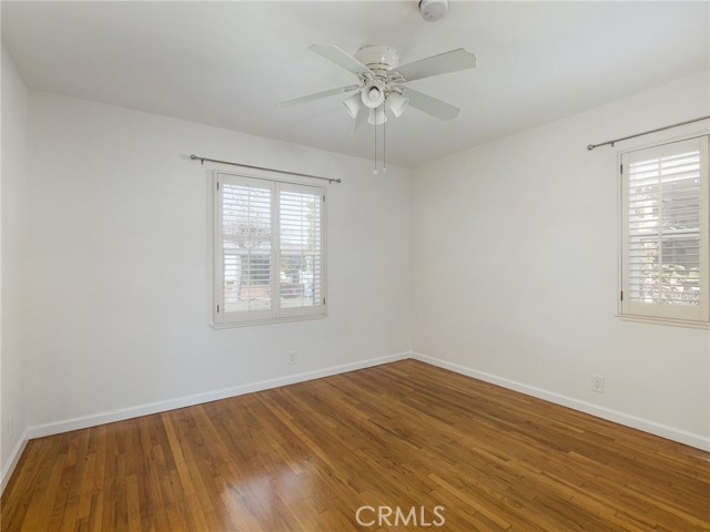 Detail Gallery Image 25 of 37 For 7024 Alverstone, Los Angeles,  CA 90045 - 3 Beds | 2 Baths