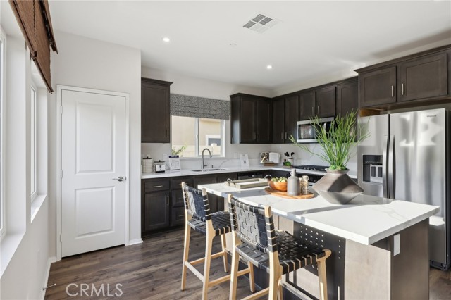 Detail Gallery Image 12 of 33 For 83241 Thrush Way, Indio,  CA 92201 - 4 Beds | 3 Baths