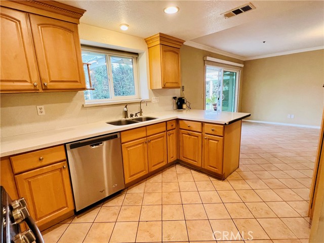 4356 Richwood Avenue, El Monte CA: https://media.crmls.org/medias/ff2657ce-bf5b-4fc3-a4d5-e48454265ce2.jpg