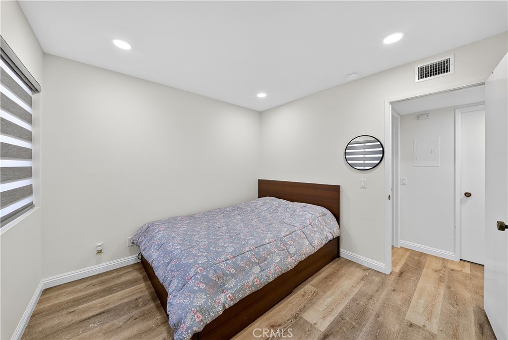 MLS #PW25215446 image #25