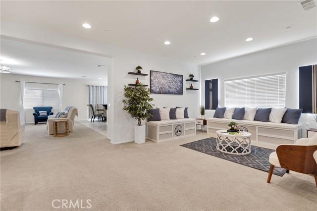 Detail Gallery Image 13 of 49 For 14267 Solterra Ln, Adelanto,  CA 92301 - 4 Beds | 3 Baths