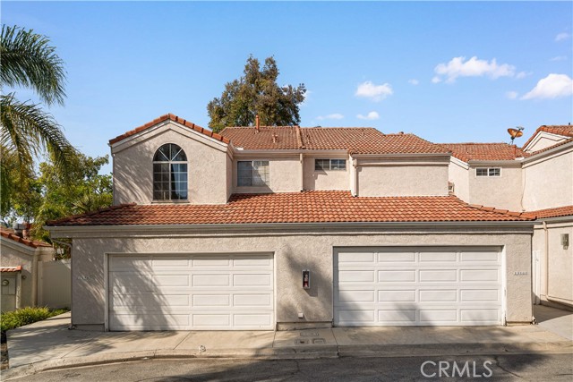 Detail Gallery Image 2 of 46 For 13158 Pinnacle Ct, Chino Hills,  CA 91709 - 3 Beds | 3 Baths