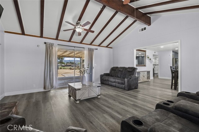 Detail Gallery Image 7 of 32 For 5122 W Avenue L, Lancaster,  CA 93536 - 3 Beds | 2 Baths