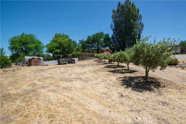 9892 River Road, San Miguel CA: https://media.crmls.org/medias/ff29d531-6d4d-4c5c-9cd0-3042cfff1536.jpg