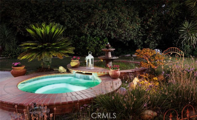 Detail Gallery Image 4 of 57 For 6049 E Mabury Ave, Orange,  CA 92867 - 4 Beds | 2/1 Baths