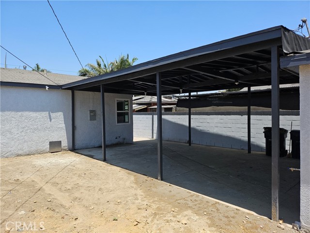 4618 E Linsley Street, Compton CA: https://media.crmls.org/medias/ff2b5116-1144-4536-a0ea-604da5bb0909.jpg