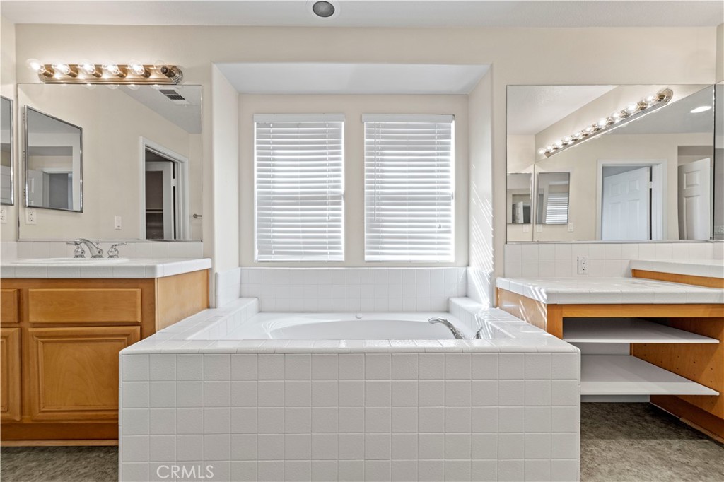 MLS #SR25259159 image #42