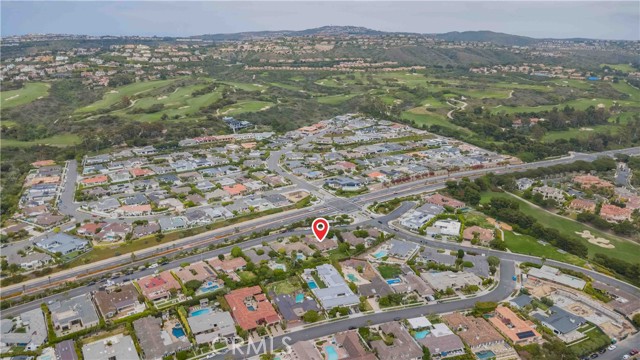 4621 Hampden Rd, Corona del Mar CA: https://media.crmls.org/medias/ff2bb328-f5c4-41b3-8748-a27deb59d792.jpg
