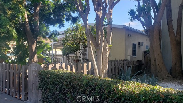 1652 Berkeley Street Santa Monica, California