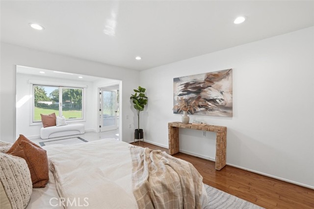 5512 W Paseo Del Lago, Laguna Woods CA: https://media.crmls.org/medias/ff2ca4d7-2efb-458c-89a1-4ce15c5ded9d.jpg