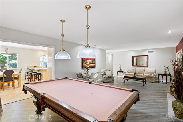 Detail Gallery Image 12 of 48 For 18200 Vintage, Northridge,  CA 91325 - 4 Beds | 3 Baths