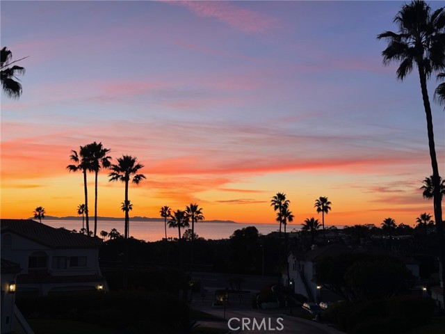 106 Tennis Villas Drive, Dana Point CA: https://media.crmls.org/medias/ff2d27a9-0632-42ee-9a99-2f23286ac4f4.jpg