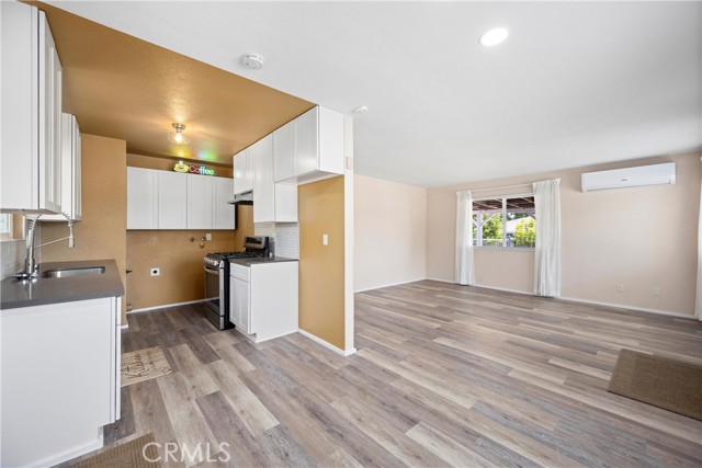 378 Avenue 2, Lake Elsinore CA: https://media.crmls.org/medias/ff2d3e77-1b52-4b74-9305-90bfca6a0f58.jpg