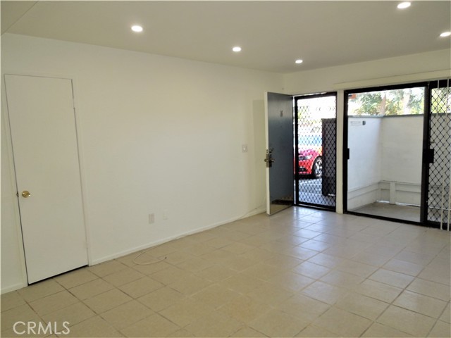 8801 Independence Avenue, 16 photo 3