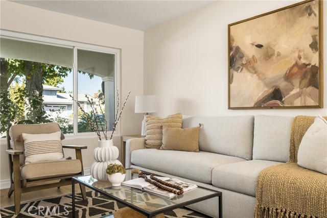 Detail Gallery Image 17 of 46 For 25232 Earhart, Laguna Hills,  CA 92653 - 4 Beds | 3 Baths