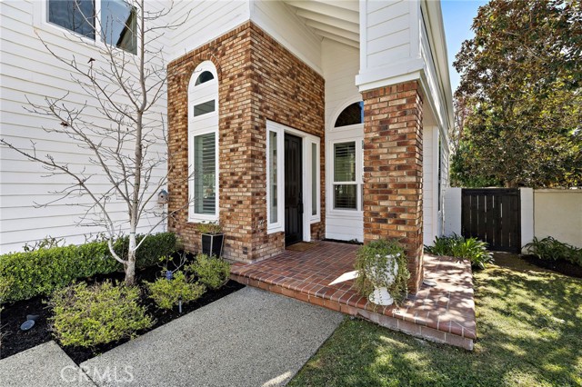 Detail Gallery Image 3 of 35 For 20 Highpoint, Rancho Santa Margarita,  CA 92679 - 4 Beds | 3/1 Baths