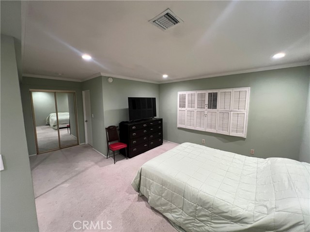 Detail Gallery Image 7 of 11 For 13237 Fiji Way #B,  Marina Del Rey,  CA 90292 - 2 Beds | 2/1 Baths