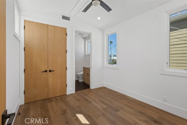 515 1/2 Jasmine, Corona del Mar CA: https://media.crmls.org/medias/ff3019a6-122a-4d86-ade4-cee97f914456.jpg