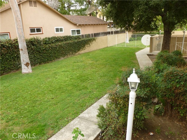 Detail Gallery Image 35 of 35 For 7319 Hazeltine Ave #19,  Van Nuys,  CA 91405 - 3 Beds | 2/1 Baths