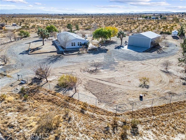 Detail Gallery Image 13 of 50 For 10325 Olivine Rd, Victorville,  CA 92392 - 4 Beds | 2 Baths