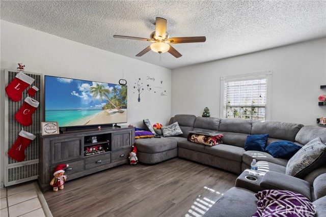 Detail Gallery Image 9 of 22 For 14524 S Cookacre, Compton,  CA 90221 - 2 Beds | 1 Baths