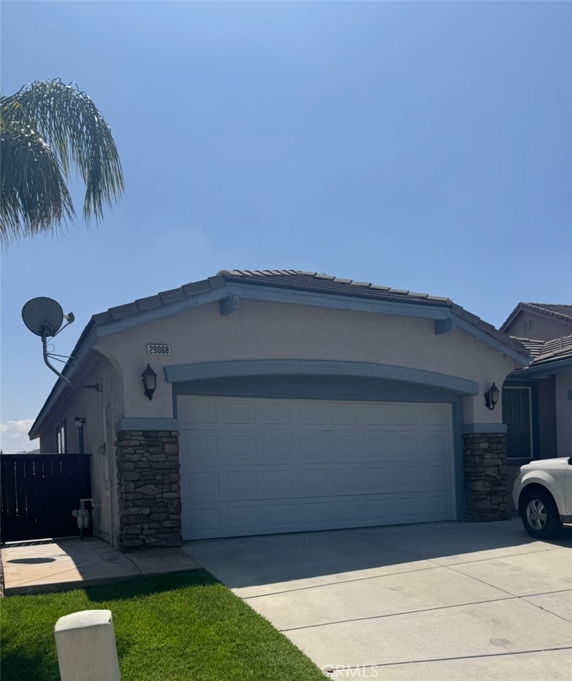 29068 Meandering Circle