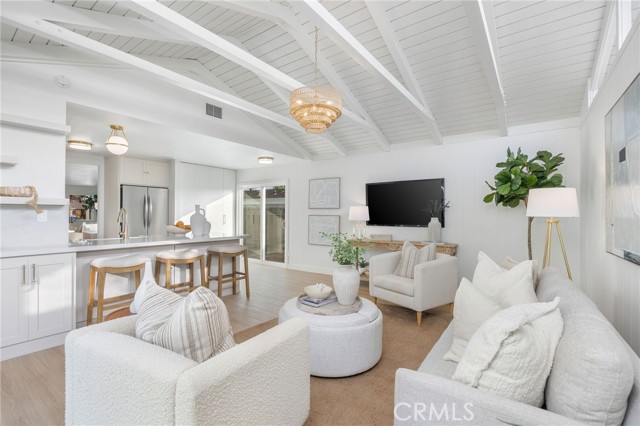 Detail Gallery Image 20 of 49 For 701 Taper Dr, Seal Beach,  CA 90740 - 4 Beds | 3 Baths