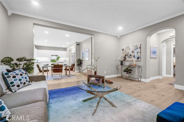 Detail Gallery Image 8 of 28 For 45 Avondale, Irvine,  CA 92602 - 4 Beds | 3 Baths