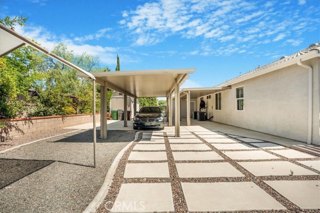 19247 Mountain Shadow Lane, Perris CA: https://media.crmls.org/medias/ff33a173-9bb4-401d-9c33-cc7540f2d744.jpg