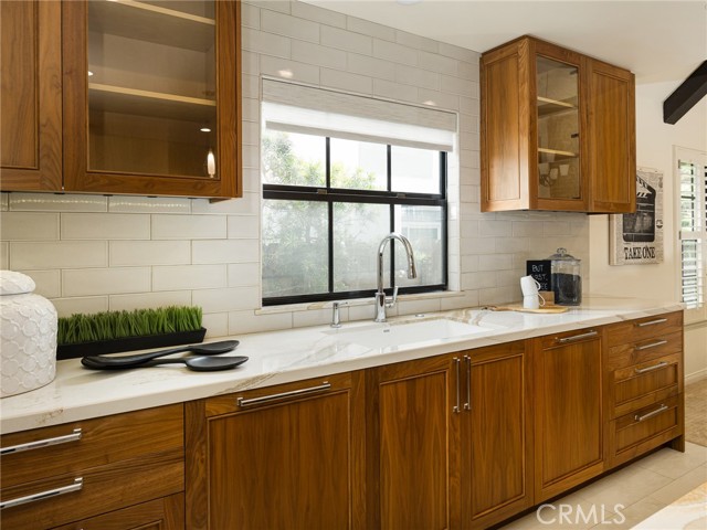 502 Washington Street, El Segundo CA: https://media.crmls.org/medias/ff33cf32-6b55-485a-90c0-f5f9784872fd.jpg
