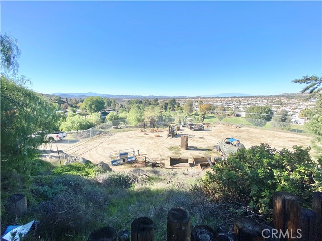 30865 Allen Avenue, Homeland CA: https://media.crmls.org/medias/ff34769d-3b2c-4beb-bed8-dd602001ebac.jpg