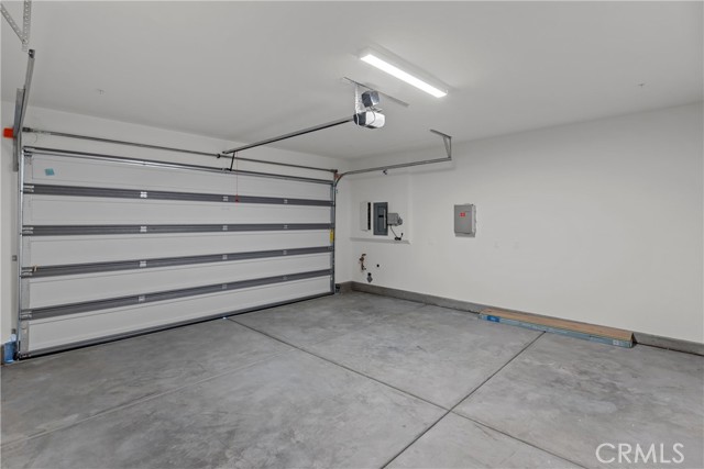 19769 Lurin Avenue, Riverside CA: https://media.crmls.org/medias/ff356a0f-2ae6-4eab-aefd-e4e00ff941c4.jpg