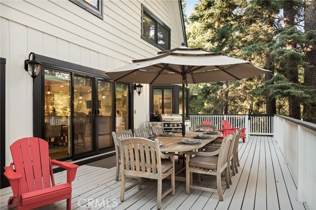 157 Brentwood Drive, Lake Arrowhead CA: https://media.crmls.org/medias/ff356cc1-9e07-445f-895c-c50b71115c08.jpg
