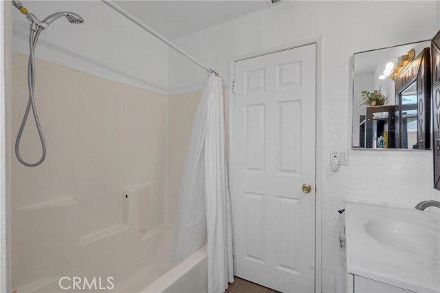 Detail Gallery Image 17 of 36 For 15510 Rose, Lake Elsinore,  CA 92530 - 3 Beds | 2 Baths