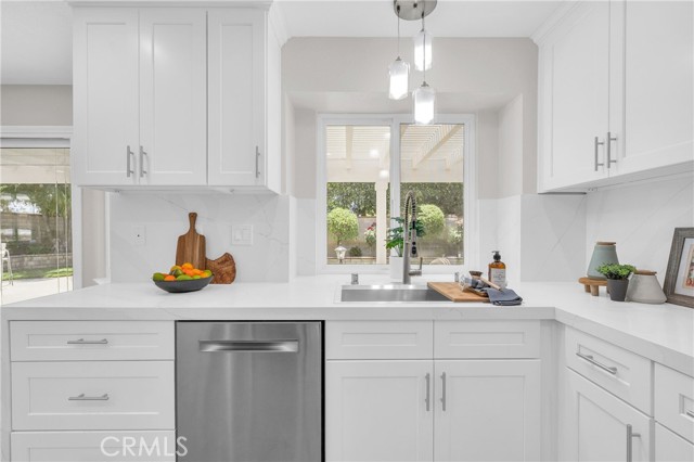 21212 Valleyview Drive, Walnut CA: https://media.crmls.org/medias/ff35d8d8-0006-4a74-a19a-1d9ddf1e61a5.jpg