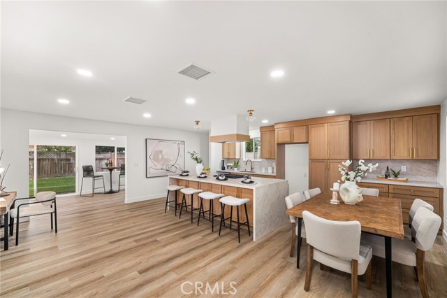 2124 W Flower Avenue, Fullerton CA: https://media.crmls.org/medias/ff36350a-3799-41a2-9451-3e7bb33eafa8.jpg
