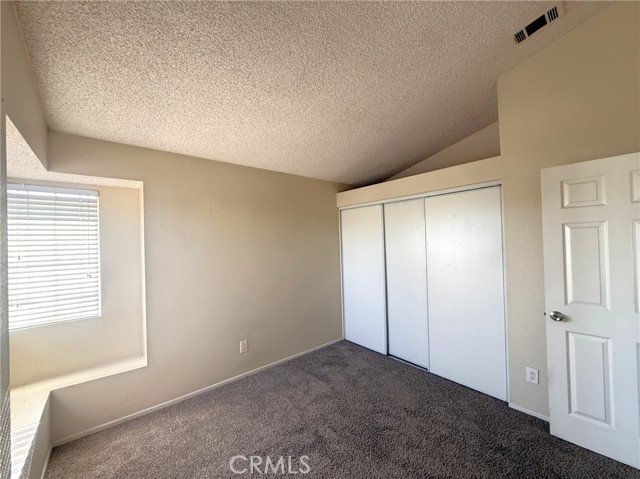 Detail Gallery Image 14 of 24 For 25077 Morning Dove Way, Moreno Valley,  CA 92551 - 4 Beds | 2/1 Baths
