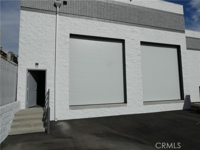 913 Ruberta Avenue, Glendale, California 91201, ,Commercial Lease,For Rent,913 Ruberta Avenue,CRGD23211279